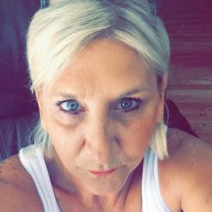 Meet your Posher, Bonnie